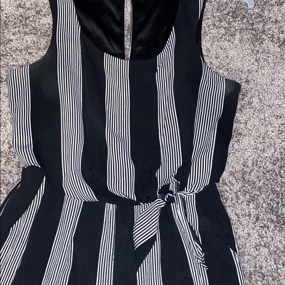 ROMPER - Picture 2 of 6